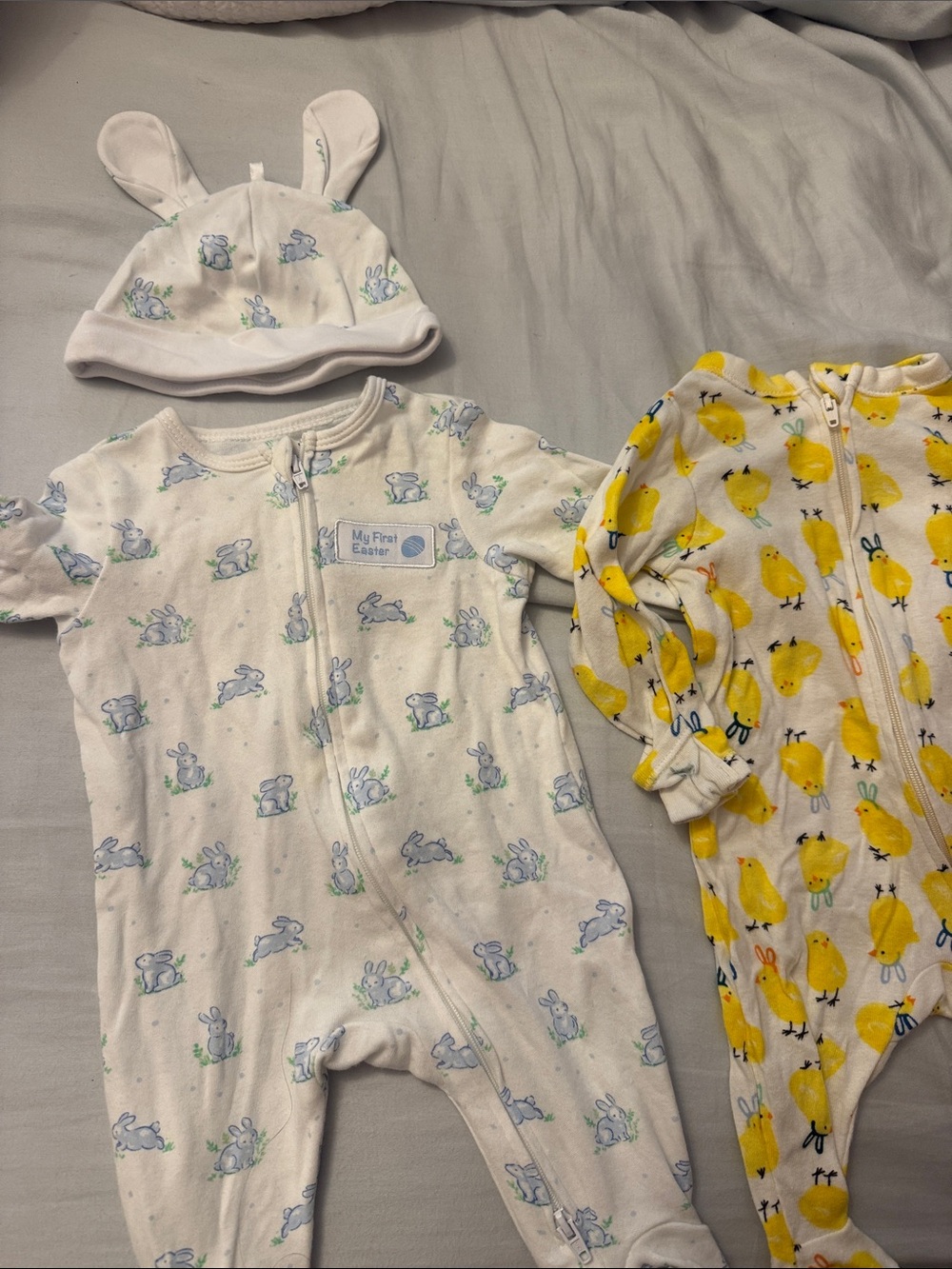 First Easter combo - newborn & 0-3 months - Bunny Print onesie with hat & chicks